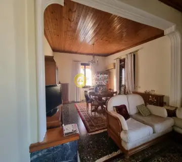 House 180m<sup>2</sup> for sale photo 3