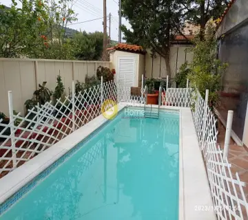 独立复式小屋 260m<sup>2</sup> for sale photo 2