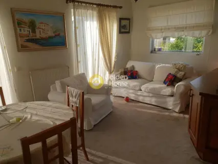 Floor Apartment 160m<sup>2</sup> for sale photo 3