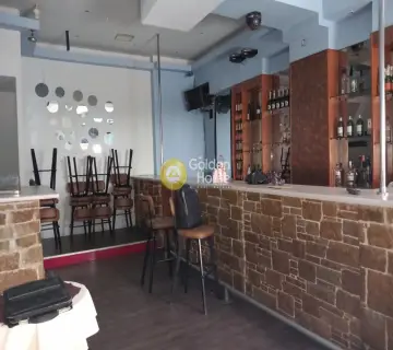 店铺 50m<sup>2</sup> for rent photo 1