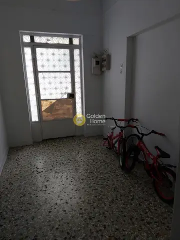 Κτίριο 244τ.μ. προς πώληση φωτογραφία 1