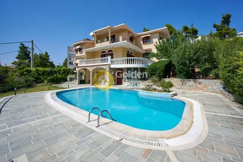 Golden Home Property Image