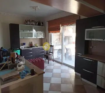 Οροφοδιαμέρισμα 249τ.μ. προς πώληση φωτογραφία 9