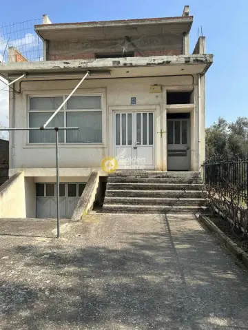 Independent Building 260m<sup>2</sup> for sale photo 3