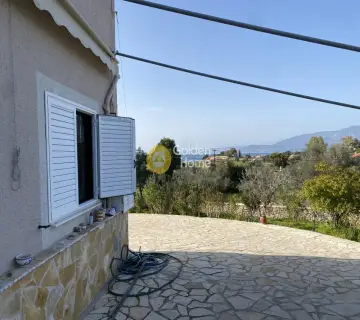 House 310m<sup>2</sup> for sale photo 38