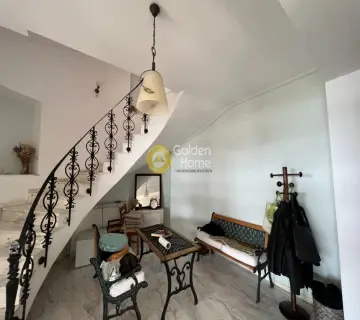 Independent Maisonette 205m<sup>2</sup> for sale photo 2