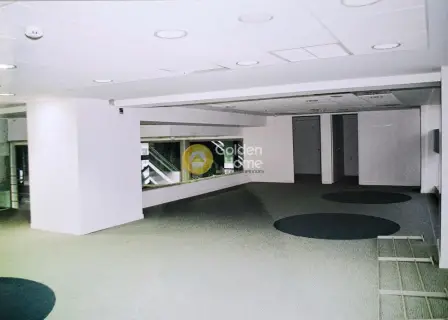 Office 560m<sup>2</sup> for sale photo 3
