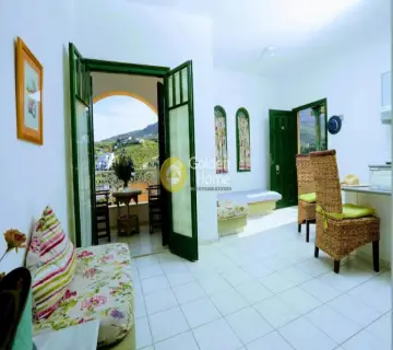 Hotel 1270m<sup>2</sup> for sale photo 1