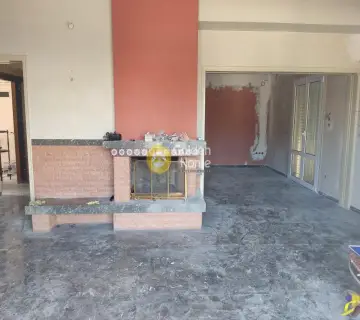 Office 175m<sup>2</sup> for rent photo 3