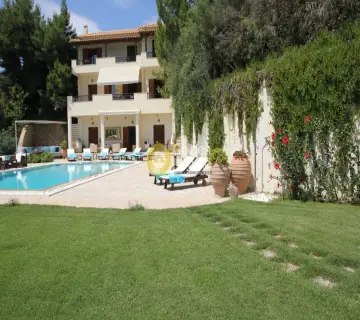 House 280m<sup>2</sup> for sale photo 28