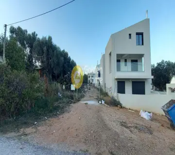 Οικιστικό 690τ.μ. προς πώληση φωτογραφία 1