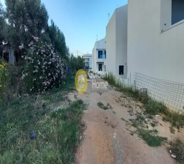 Οικιστικό 690τ.μ. προς πώληση φωτογραφία 2