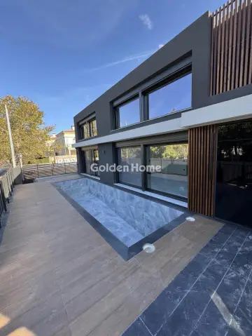 Golden Home Property Image