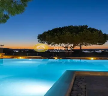 House 270m<sup>2</sup> for sale photo 4