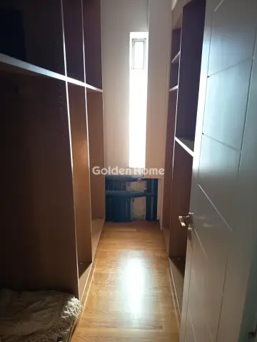 House 420m<sup>2</sup> for rent photo 10