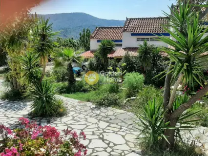 Hotel 380m<sup>2</sup> for sale photo 4