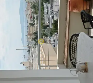 Οροφοδιαμέρισμα 130τ.μ. προς ενοικίαση φωτογραφία 8