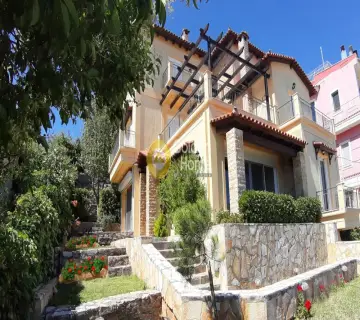 Independent Maisonette 320m<sup>2</sup> for sale photo 49