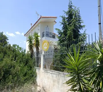 House 300m<sup>2</sup> for sale photo 1