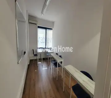 Office 115m<sup>2</sup> for rent photo 2
