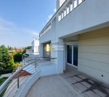 Independent Maisonette 600m<sup>2</sup> for sale photo 2