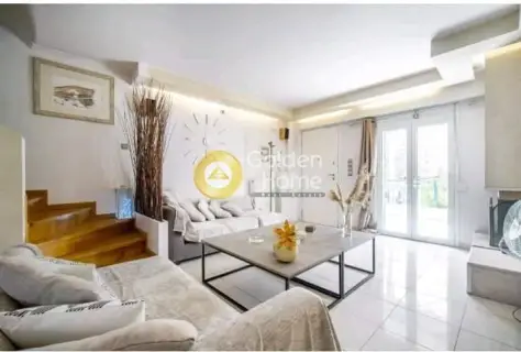 Independent Maisonette 220m<sup>2</sup> for sale photo 3