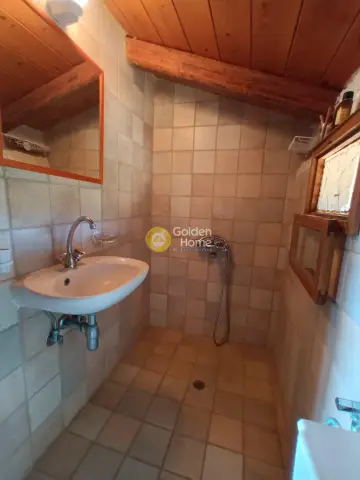 Independent Maisonette 200m<sup>2</sup> for sale photo 40