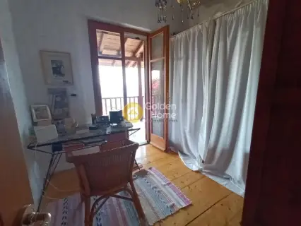 Independent Maisonette 200m<sup>2</sup> for sale photo 43