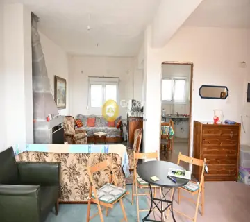 Independent Maisonette 200m<sup>2</sup> for sale photo 1