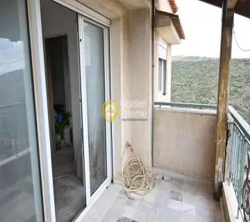 Independent Maisonette 200m<sup>2</sup> for sale photo 6