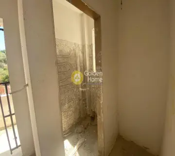 Independent Maisonette 195m<sup>2</sup> for sale photo 3798046