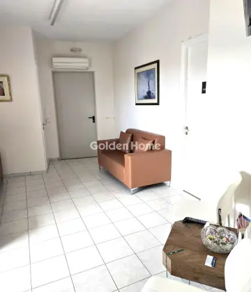 Office 80m<sup>2</sup> for rent photo 6