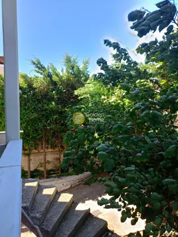 Maisonette Attached 395m<sup>2</sup> for sale photo 31