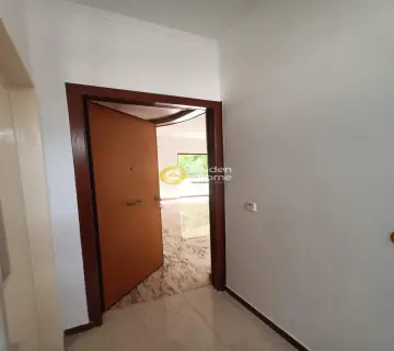 Apartment 175m<sup>2</sup> for rent photo 24