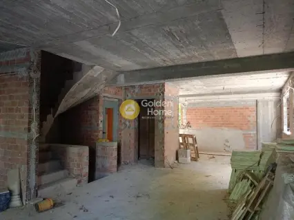 Maisonette Attached 395m<sup>2</sup> for sale photo 15