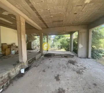 Building 750m<sup>2</sup> for sale photo 18