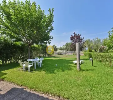 独立复式小屋 142m<sup>2</sup> for sale photo 3823730