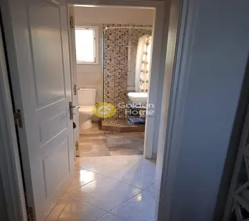 House 230m<sup>2</sup> for sale photo 32