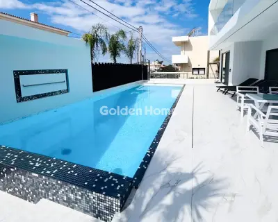 House 350m<sup>2</sup> for sale photo 4