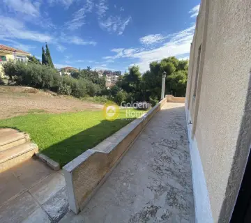 Independent Maisonette 235m<sup>2</sup> for sale photo 24