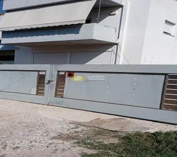Industrial 368m<sup>2</sup> for rent photo 3857697