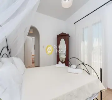 Hotel 280m<sup>2</sup> for rent photo 3858383