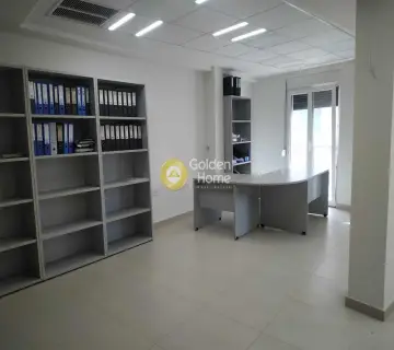 Office 100m<sup>2</sup> for rent photo 4