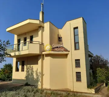 House 800m<sup>2</sup> for sale photo 1