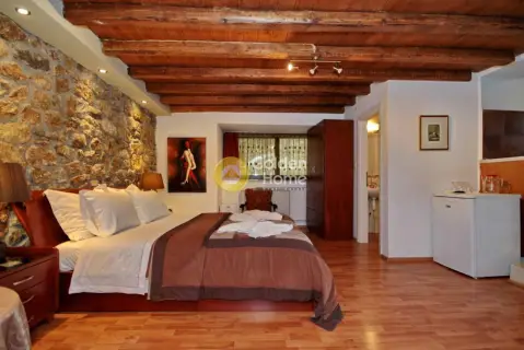 Hotel 380m<sup>2</sup> for sale photo 3869172