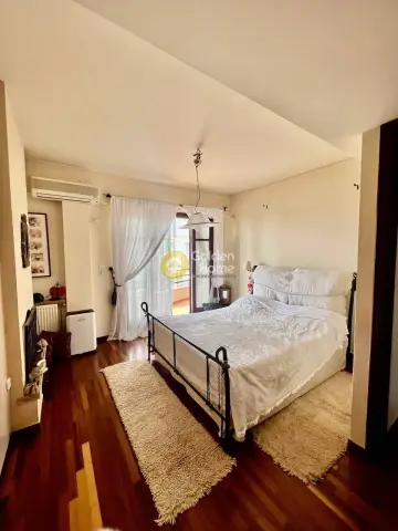 Maisonette Attached 236m<sup>2</sup> for sale photo 18