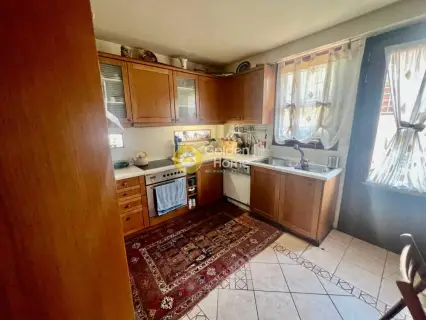 Maisonette Attached 236m<sup>2</sup> for sale photo 4