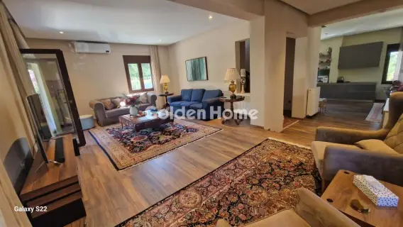 房子 330m<sup>2</sup> for sale photo 2