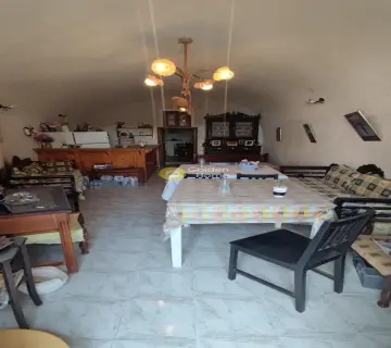 复合住宅 90m<sup>2</sup> for rent photo 3896961