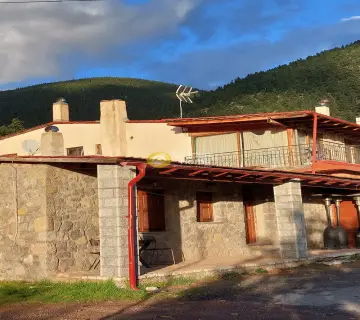 Hotel 460m<sup>2</sup> for sale photo 31